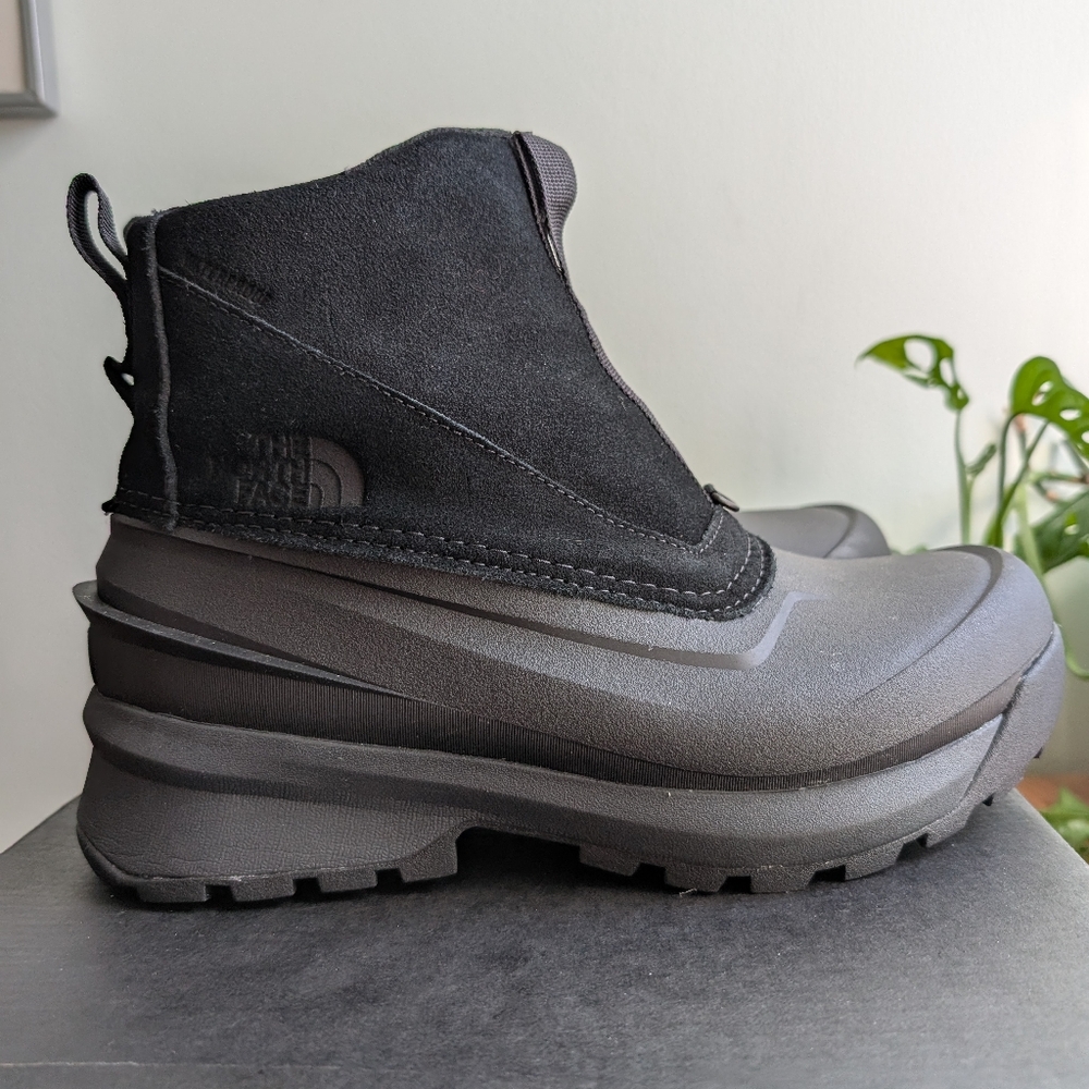 North Face Chilkat V Zip WP Like New
